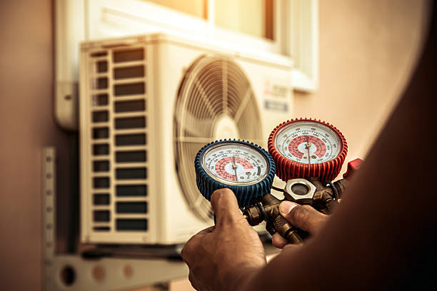 Professional Ductwork Repair technician working in Evansville, WY